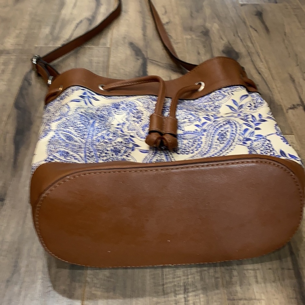 Bag - Picture 3 of 13